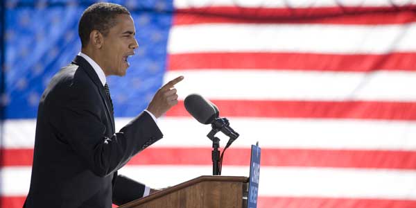 Imagen de Obama y bendera estadounidense.
