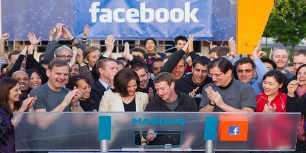 Mark Zuckerberg firma NASDAQ