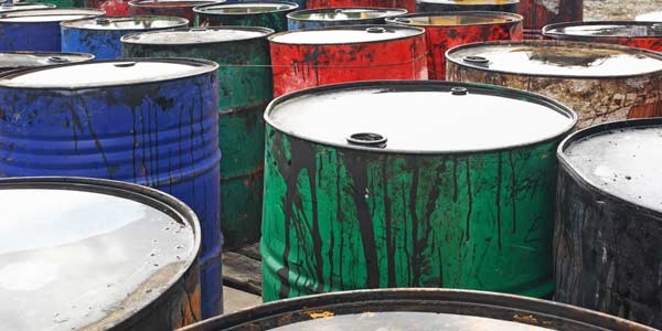 Imagen de barriles de petroleo