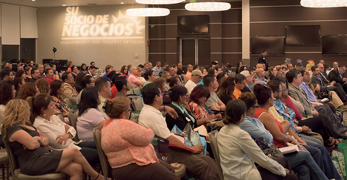 Más de 300 personas estuvieron presentes en el evento de SSDN sobre inversión en México