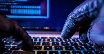 Protéjase de los piratas informáticos en la temporada de compras