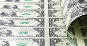 Cómo gastar la ayuda que le envíe el gobierno Dinero por coronavirus